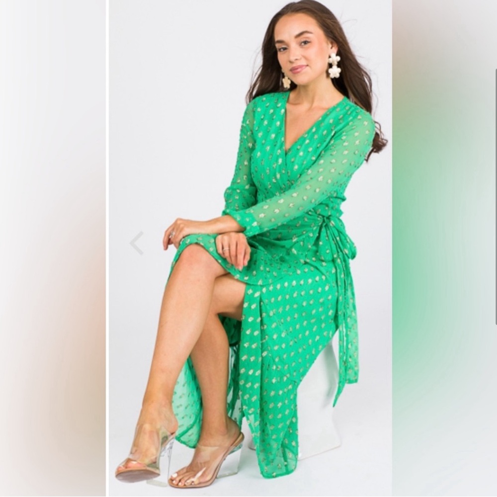 En Creme | Green & Gold Wrap Dress